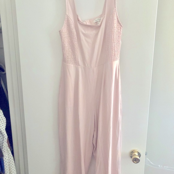 Blush pink linen jumpsuit - Picture 1 of 2